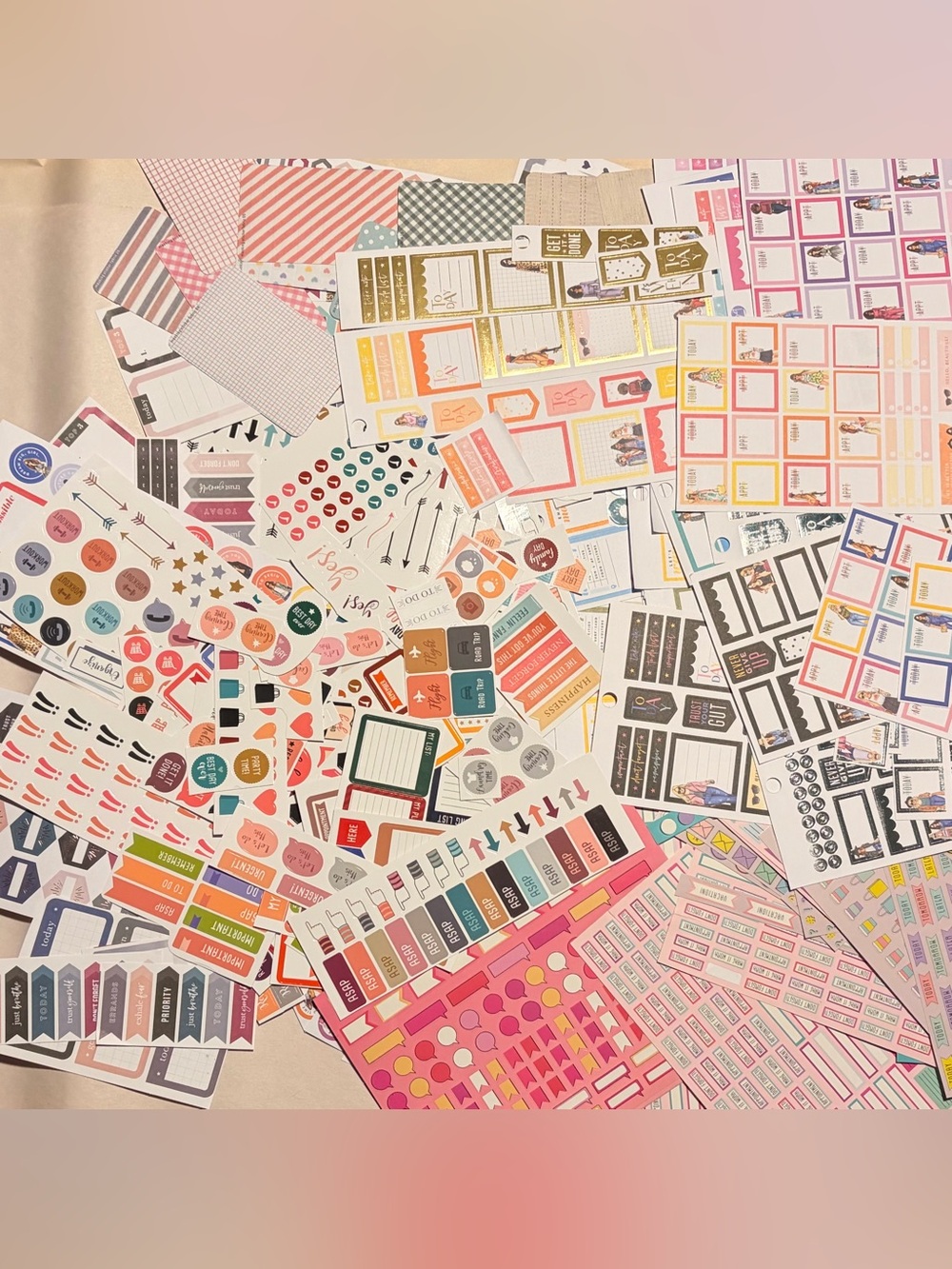 Hundreds of Planner Stickers – Appointments, Holidays, Meetings & More!